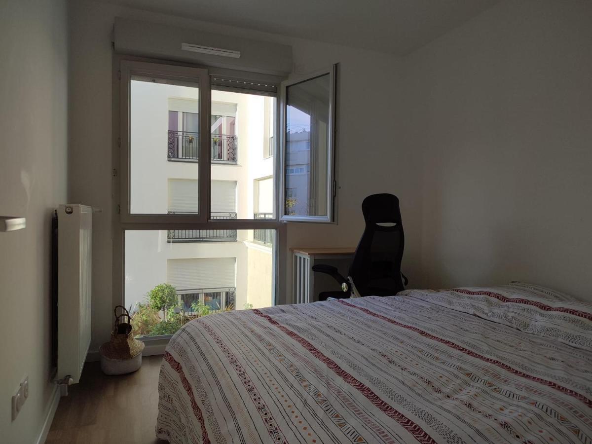 Chambre Privee Dans Un Nouvel Appartement Partage Pres De Paris Avec Parking Gratuit Chevilly-Larue Kültér fotó