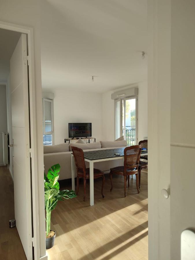 Chambre Privee Dans Un Nouvel Appartement Partage Pres De Paris Avec Parking Gratuit Chevilly-Larue Kültér fotó